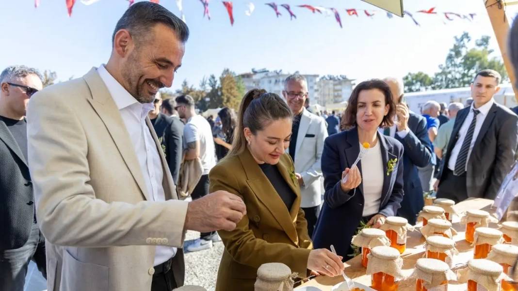 Manavgat’ta Zeytin ve Zeytinyağı Festivali 3 Bin Yıllık Geleneğe Sahne Oldu! 4